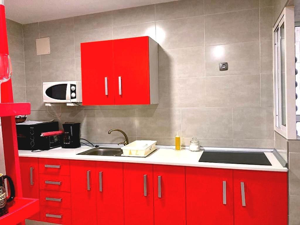 Practico Apartamento A 5 Min Andando De Gibraltar Y El Centro, Frente Al Mar La Línea de la Concepción Eksteriør bilde