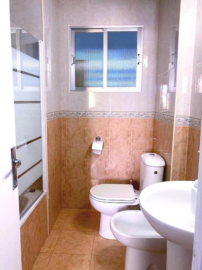 Practico Apartamento A 5 Min Andando De Gibraltar Y El Centro, Frente Al Mar La Línea de la Concepción Eksteriør bilde