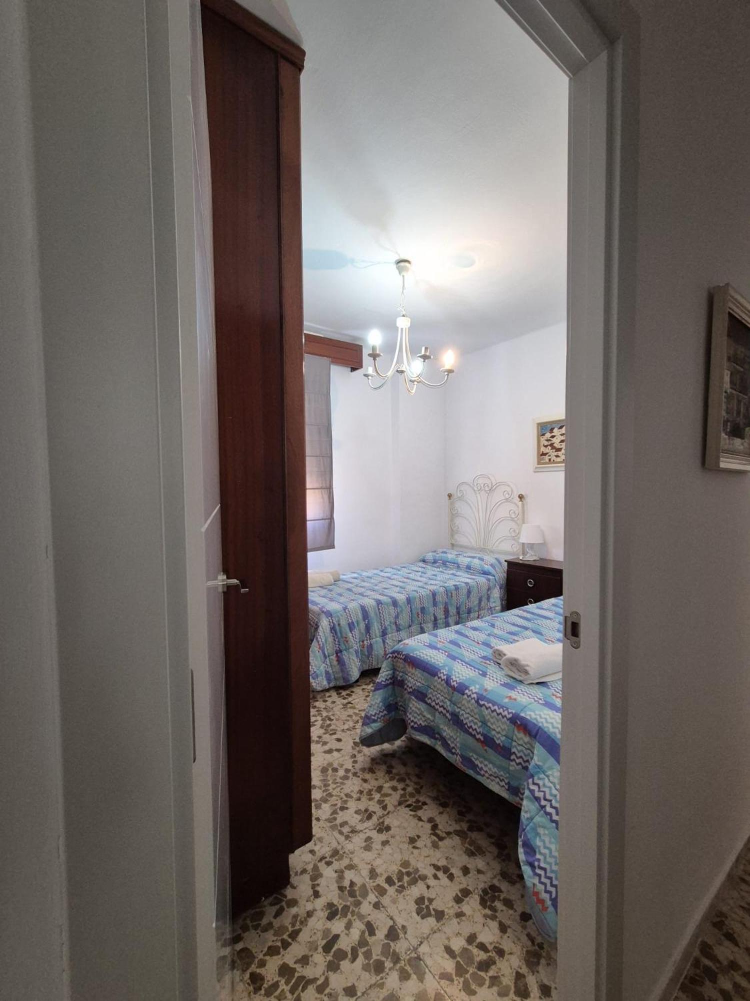 Practico Apartamento A 5 Min Andando De Gibraltar Y El Centro, Frente Al Mar La Línea de la Concepción Eksteriør bilde